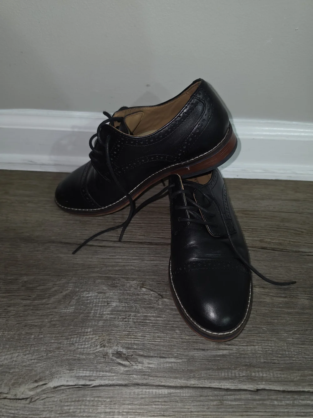 Johnston & Murphy Kids  Conard Cap Toe (Little Kid)